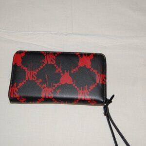 Steve Madden Bleeding Heart Red and Black Wristlet Wallet